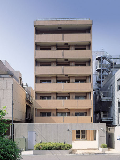 Roppongi Rise House